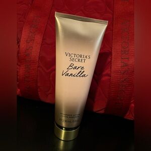 Victoria’s Secret Bare Vanilla lotion 8 fl oz. NEW!